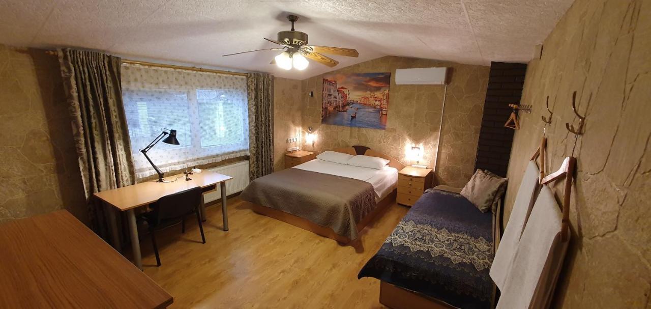 Aparthotel 4 ,, Cosy House Billiard " - Sauna & Parking Kaunas Eksteriør billede