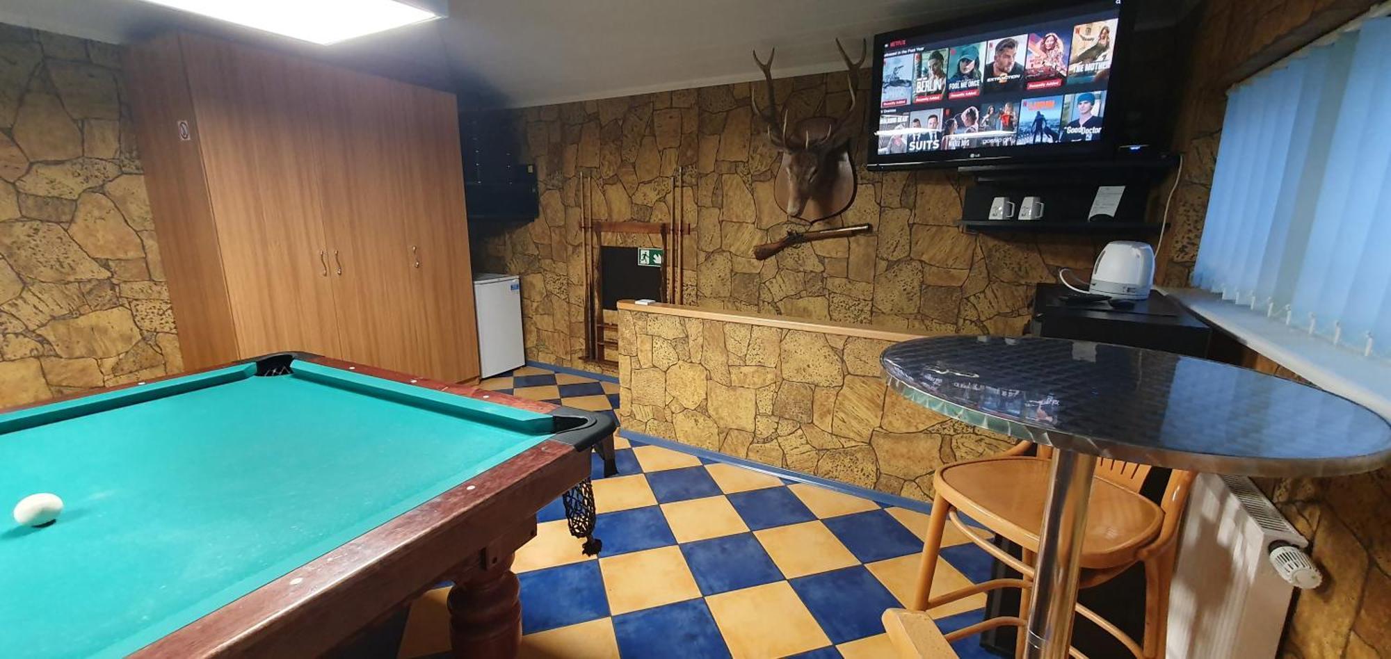 Aparthotel 4 ,, Cosy House Billiard " - Sauna & Parking Kaunas Eksteriør billede
